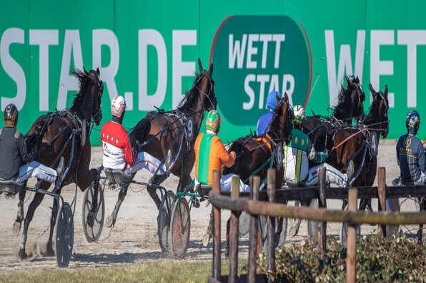 © Jan Melichar, viel Stimmung in der Bude am Wettstar-Familien-Renntag ist garantiert.