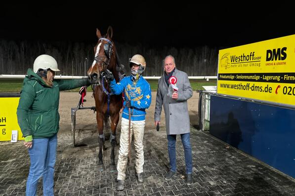 Foto &copy; GelsenTrabPark &ndash; Naikey konnte in der letzten Tagespr&uuml;fung mit Michael Nimczyk vollauf &uuml;berzeugen und lie&szlig; zu keiner Zeit Zweifel am Erfolg aufkommen.